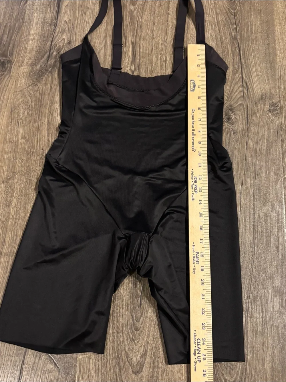 Maidenform Nude and Black Shaping Bodysuit Pair Women’s size Medium Shapewear